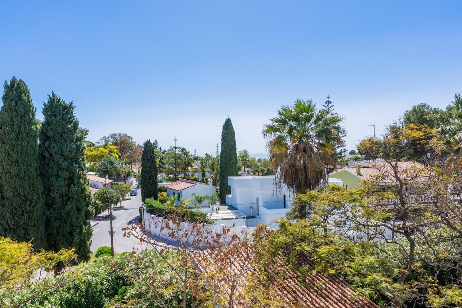 Guestready - Chasing The Sun In Malaga Apartment Марбеля Екстериор снимка
